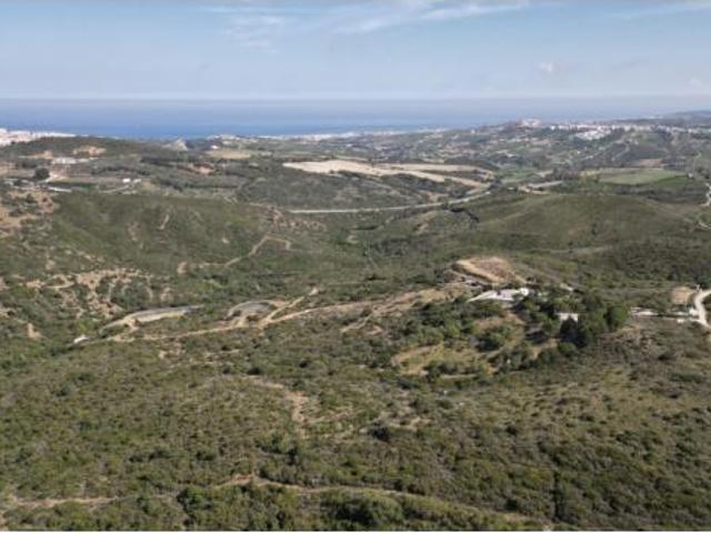 Terreno en venta en Pueblo Andaluz, Casares
