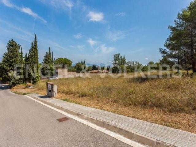 Terreno en venta en Miralles, Castellví de Rosanes