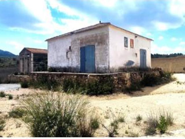 Terreno en venta en Caudete, Albacete