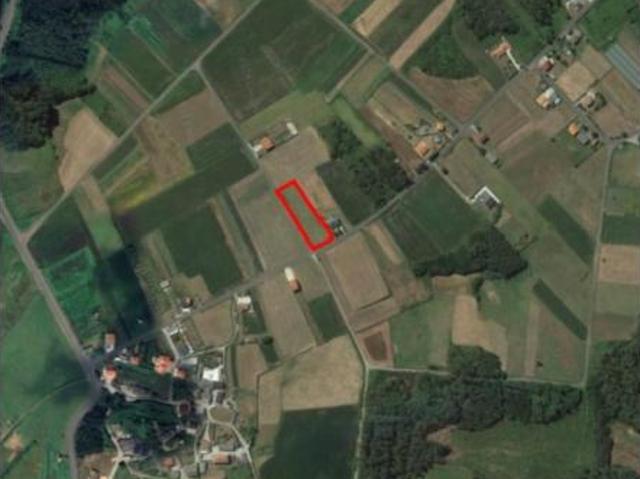 Terreno en venta en Cee