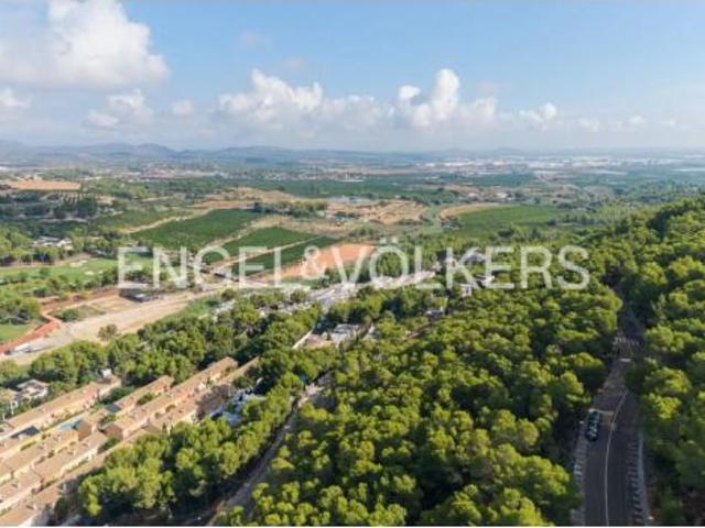 Terreno en venta en Urbanización El Bosque, Chiva
