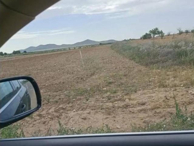 Terreno en venta en Chueca, Toledo