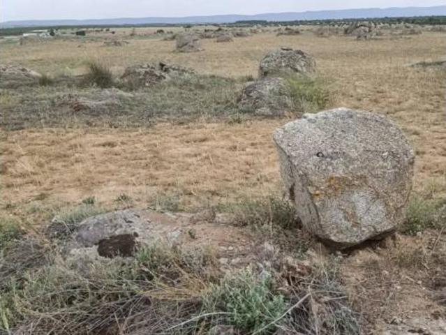 Terreno en venta en Chueca, Toledo
