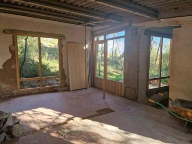 Terreno en venta en Crespià, Girona