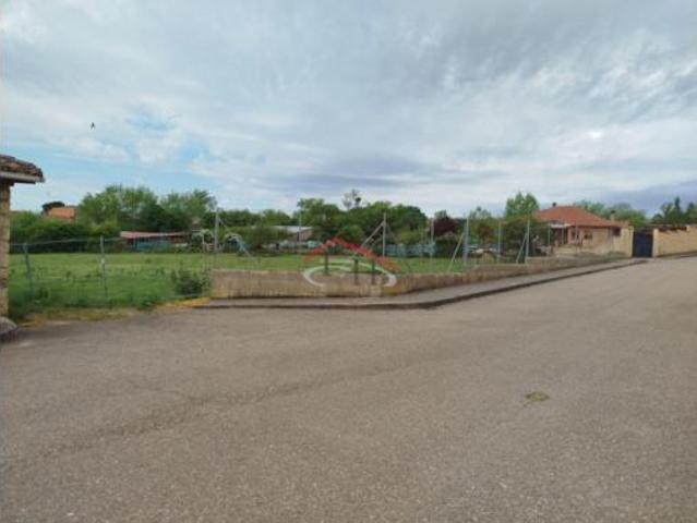 Terreno en venta en Campo y Santibáñez, Cuadros