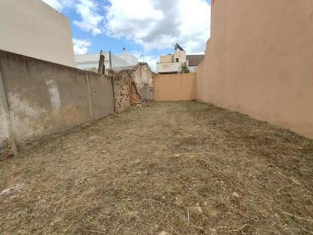Terreno en venta en Los Montecillos, Dos Hermanas