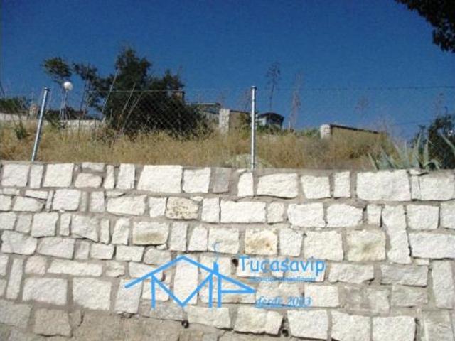 Terreno en venta en El Tiemblo, Ávila