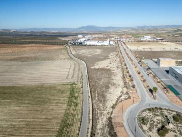 Terreno en venta en Parque Metropolitano Industrial y Tecnológico, Escúzar