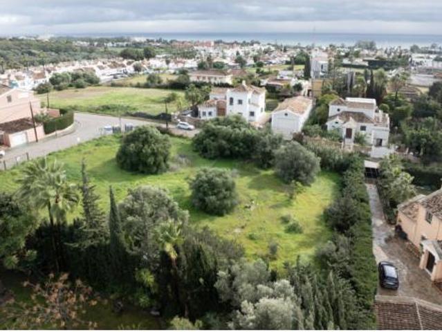 Terreno en venta en Bel-Air Park, Estepona