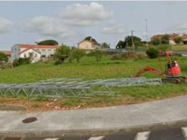 Terreno en venta en O Pombal, Fene
