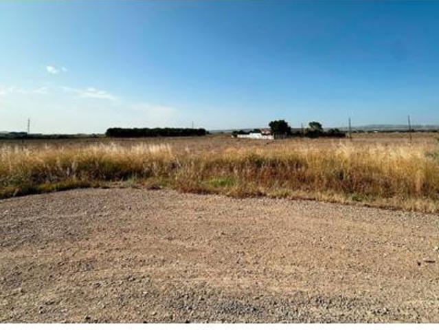 Terreno en venta en La Puebla de Alfindén, Zaragoza