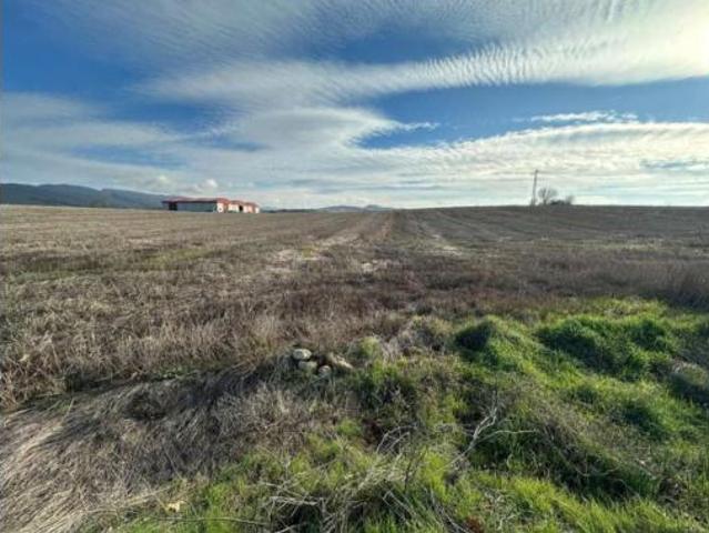 Terreno en venta en La Puebla de Arganzón, Burgos