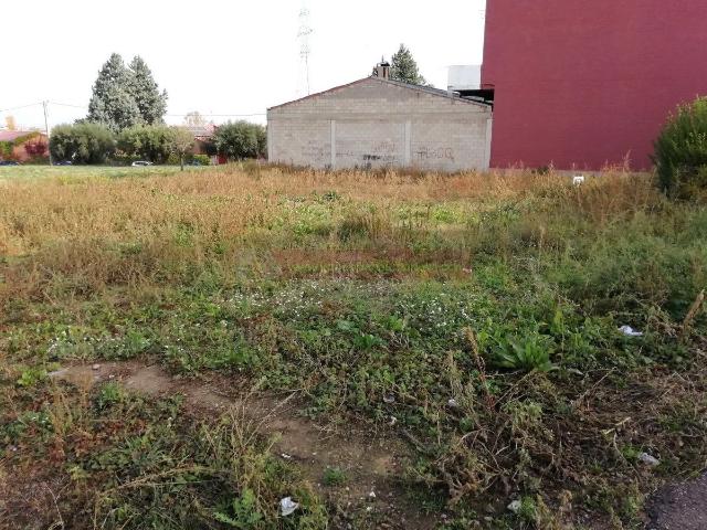 Terreno en venta en Villapatro, Lardero