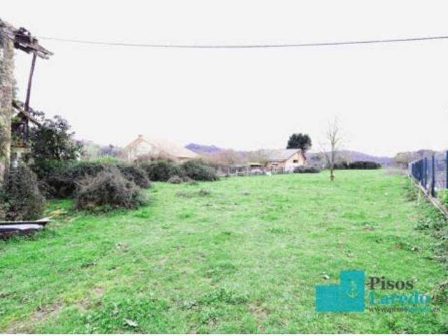 Terreno en venta en Laredo