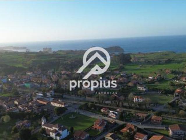 Terreno en venta en Po, Llanes
