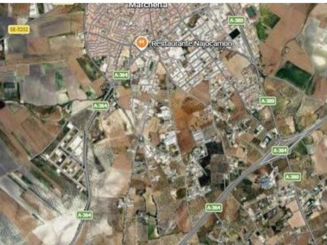 Terreno en venta en Marchena, Sevilla