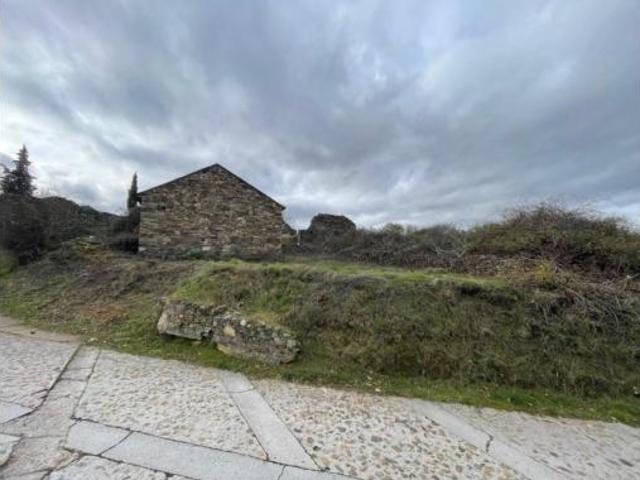 Terreno en venta en Riego de Ambrós, Molinaseca
