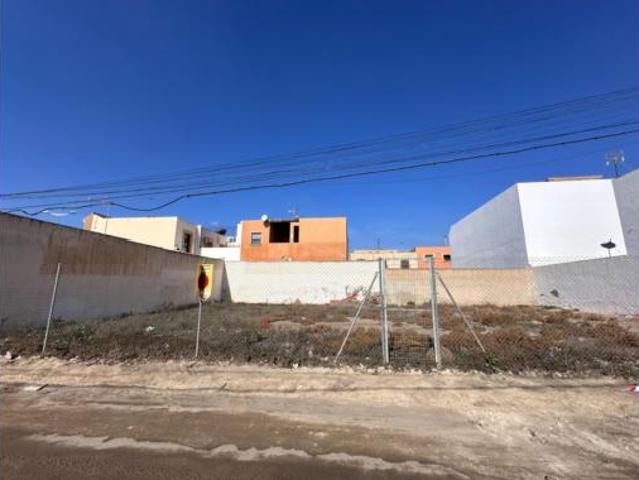 Terreno en venta en Campohermoso, Níjar