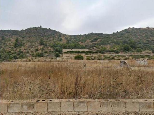 Terreno en venta en Oliva, València / Valencia