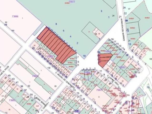 Terreno en venta en Sant Pere Màrtir, Olot