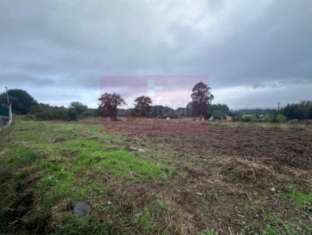 Terreno en venta en Guillar, Outeiro de Rei
