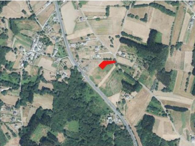 Terreno en venta en Outeiro de Rei
