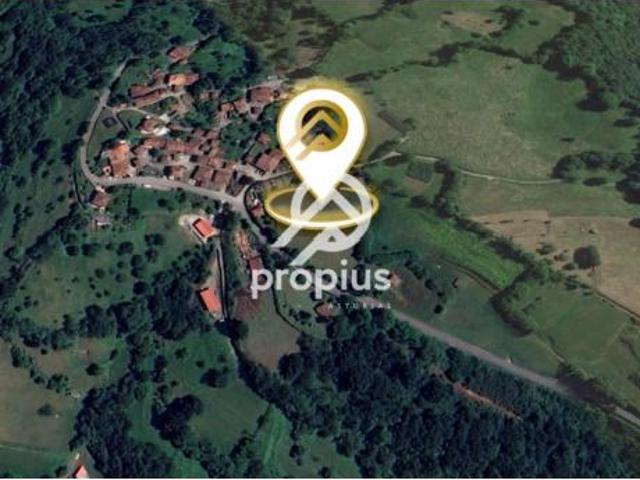 Terreno en venta en Arriondas / Les Arriondes, Parres