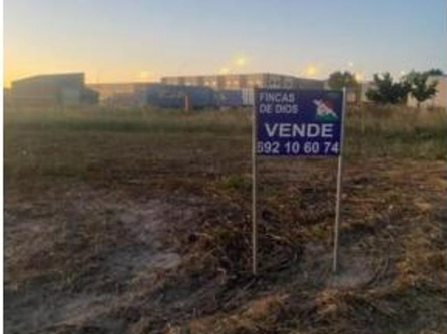 Terreno en venta en Peñafiel, Valladolid