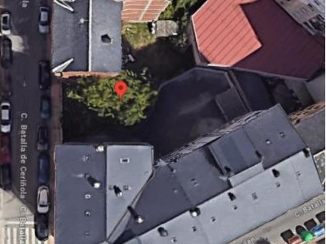 Terreno en venta en Flores del Sil, Ponferrada
