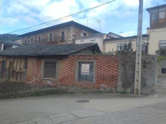Terreno en venta en Villar de los Barrios, Ponferrada