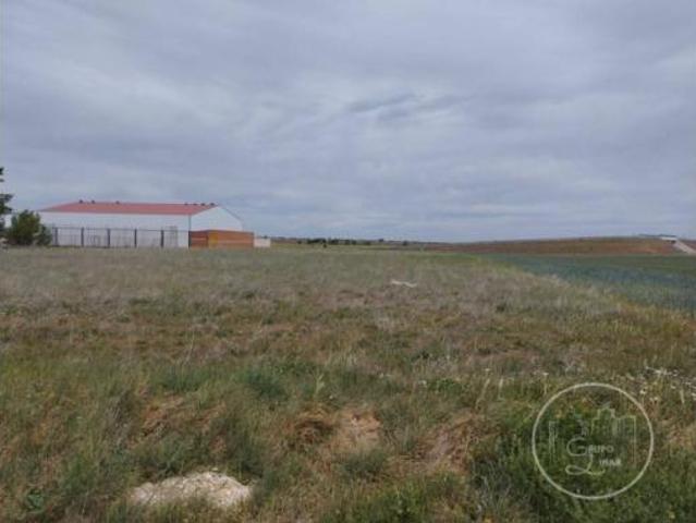 Terreno en venta en San Pedro del Arroyo, Ávila