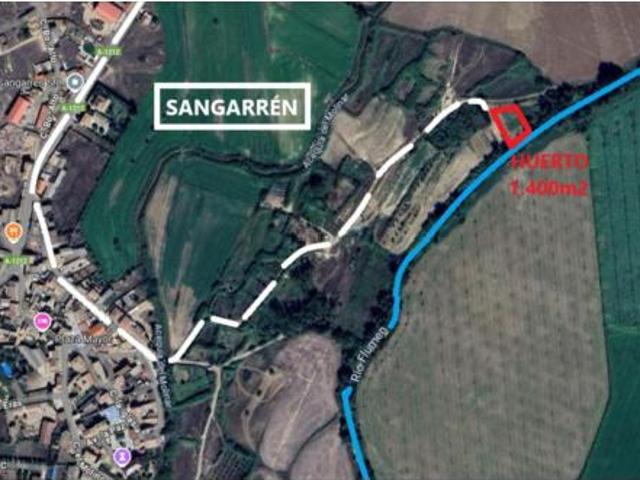 Terreno en venta en Sangarrén, Huesca