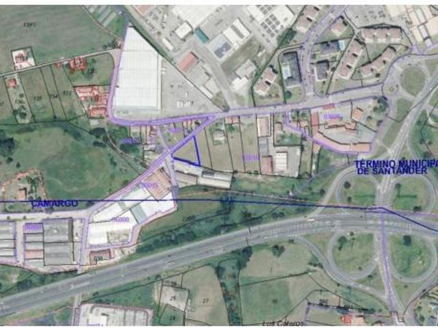 Terreno en venta en Polígono industrial de Elegarcu, Camargo