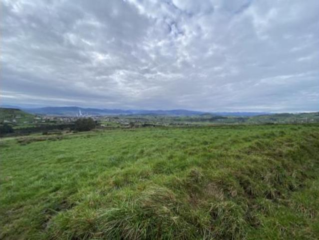 Terreno en venta en Suances, Cantabria