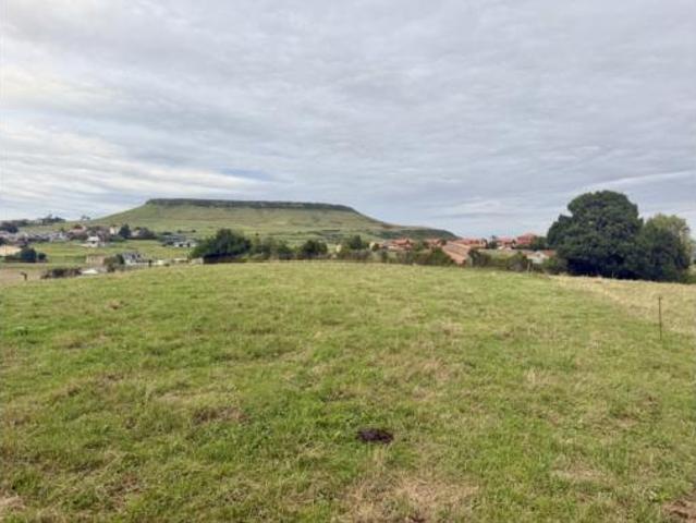 Terreno en venta en Hinojedo, Suances