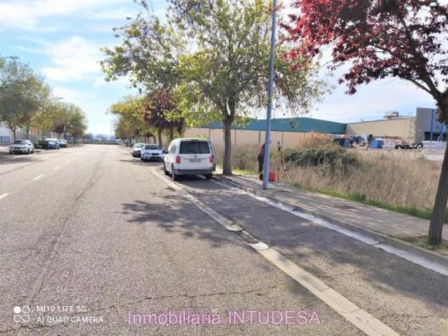 Terreno en venta en Polígono La Barrena (Servicios y Ocio), Tudela
