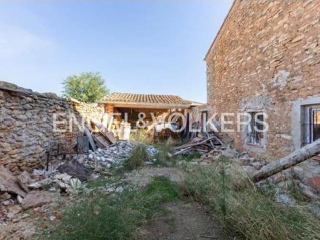 Terreno en venta en Utiel, València / Valencia