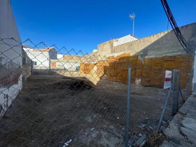 Terreno en venta en Barriada Los Salesianos, Utrera