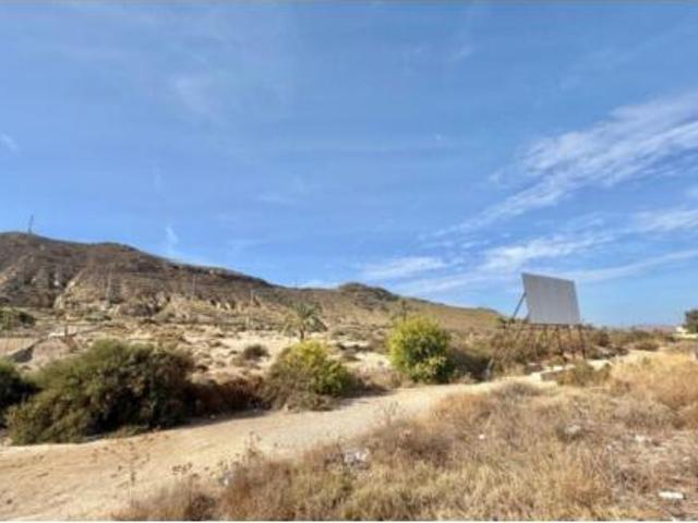 Terreno en venta en Vera, Almería
