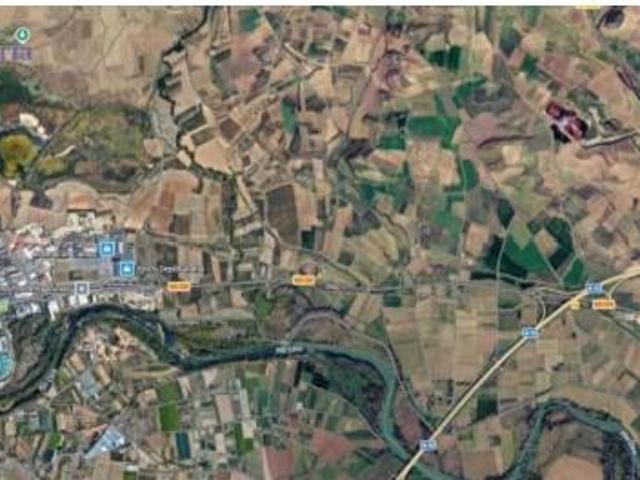 Terreno en venta en Polígono de La Granja, Viana