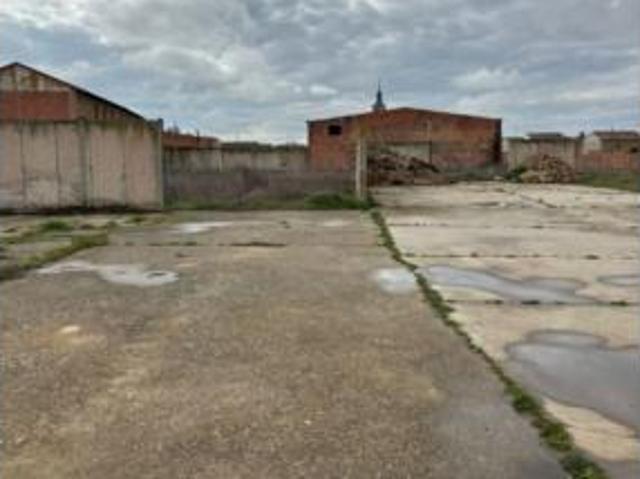 Terreno en venta en Villarramiel, Palencia