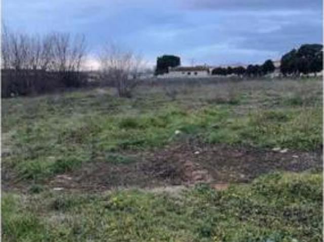 Terreno en venta en Yunquera de Henares, Guadalajara