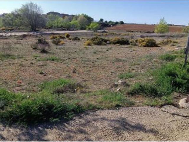 Terreno en venta en Yunquera de Henares, Guadalajara