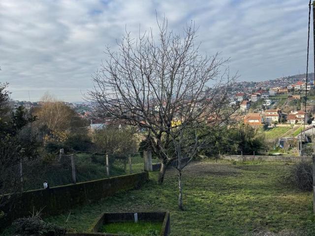 Terreno en venta en O Casal, Vigo