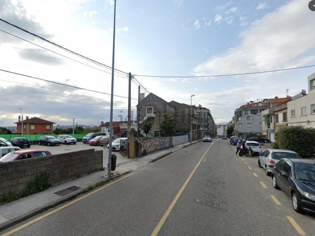 Terreno en venta en Castrelos, Vigo
