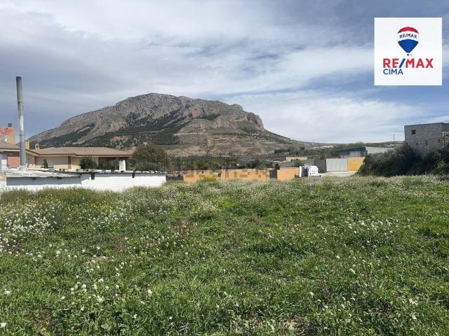 Terreno en venta en Comarca de Baza, Andalucía