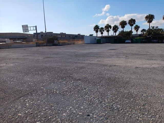 Terreno en alquiler en l'Eixample, Alicante