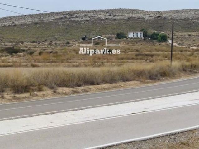 Terreno en venta en Alicante, Valencia