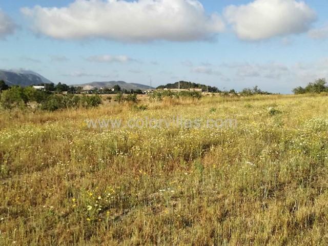 Terreno en venta en la Marina Alta, Valencia