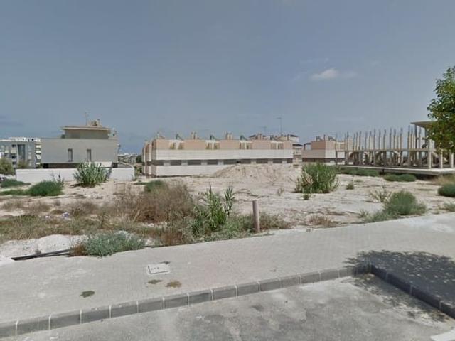 Terreno en venta en Guardamar Del Segura